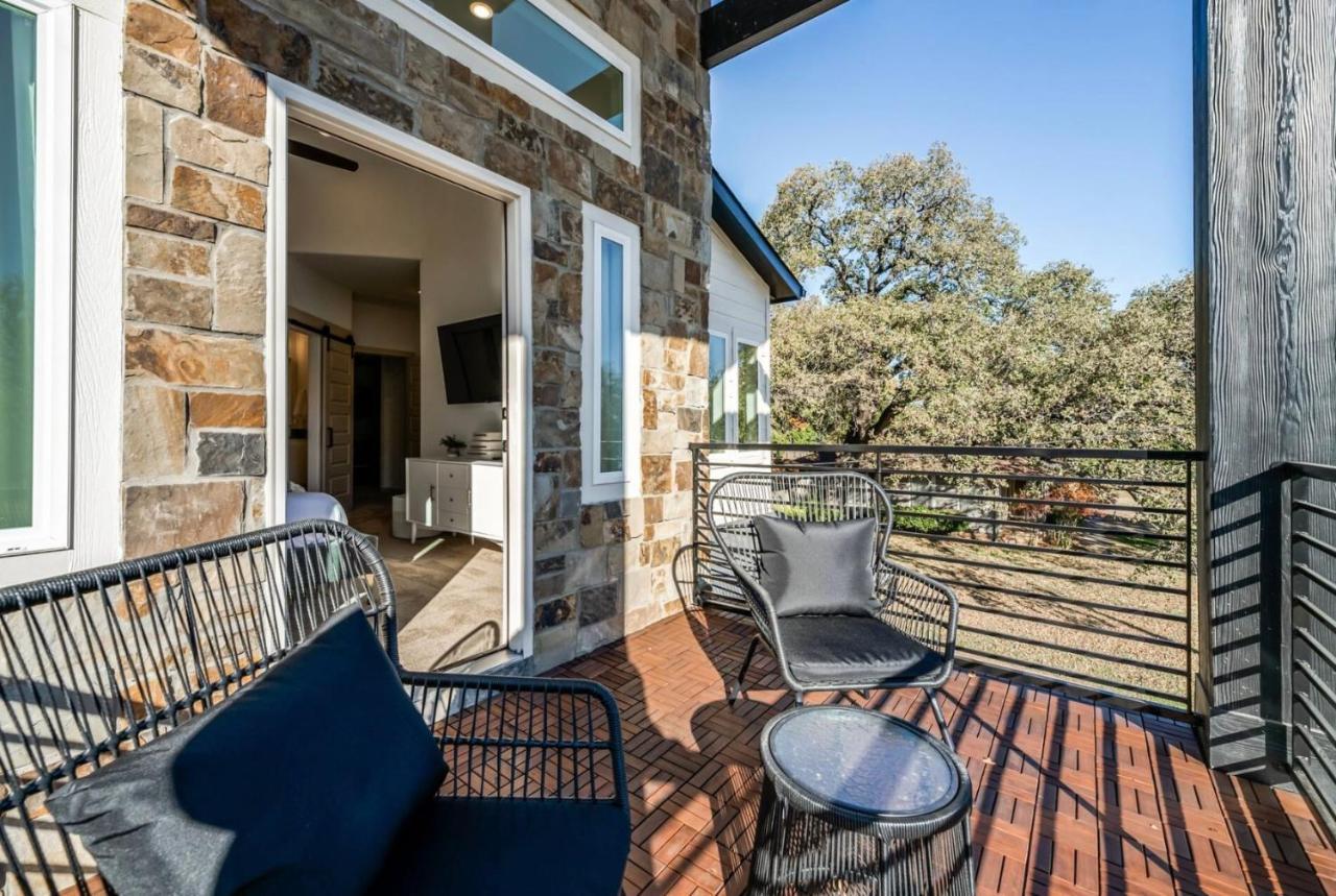 Stylish Townhome Near At&T Stadium, Globe Life, Six Flags & More Arlington Dış mekan fotoğraf